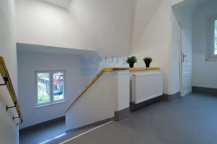 Pronájem rodinného domu, Ústí nad Labem - Neštěmice, Železná, 250 m2