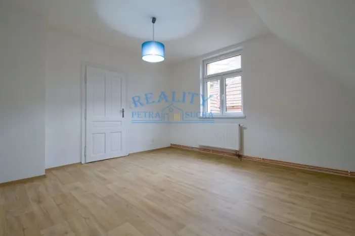 Pronájem rodinného domu, Ústí nad Labem - Neštěmice, Železná, 250 m2