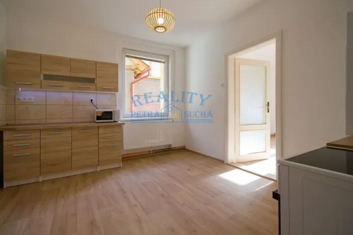 Pronájem rodinného domu, Ústí nad Labem - Neštěmice, Železná, 250 m2