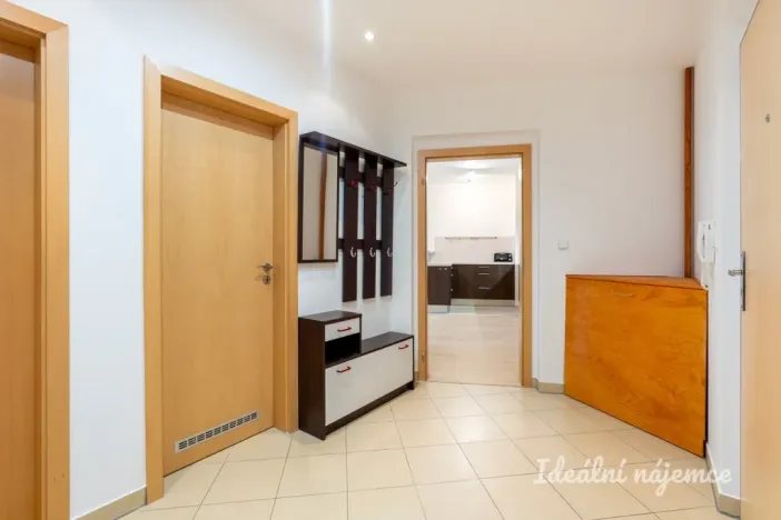 Pronájem bytu 2+kk, Praha - Letňany, Pavla Beneše, 68 m2