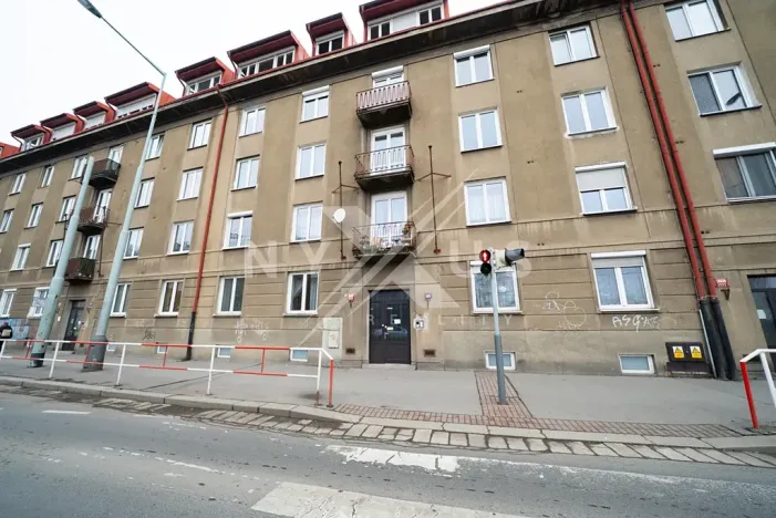 Prodej bytu 2+1, Praha - Strašnice, Černokostelecká, 57 m2