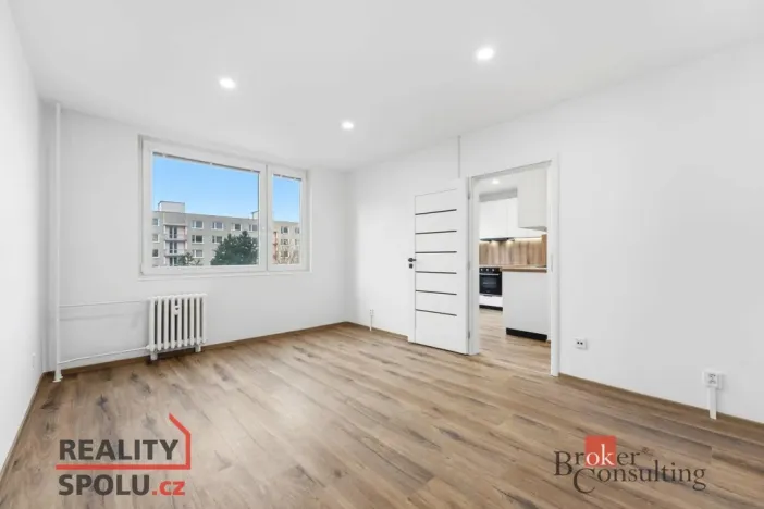 Prodej bytu 1+1, Hradec Králové - Nový Hradec Králové, Pod Zámečkem, 32 m2