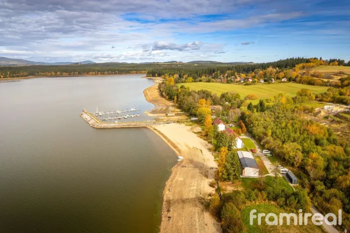 Prodej pozemku pro bydlení, Frymburk - Kovářov, 1696 m2