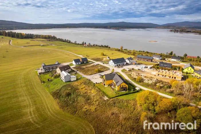 Prodej komerčního pozemku, Frymburk - Kovářov, 1696 m2