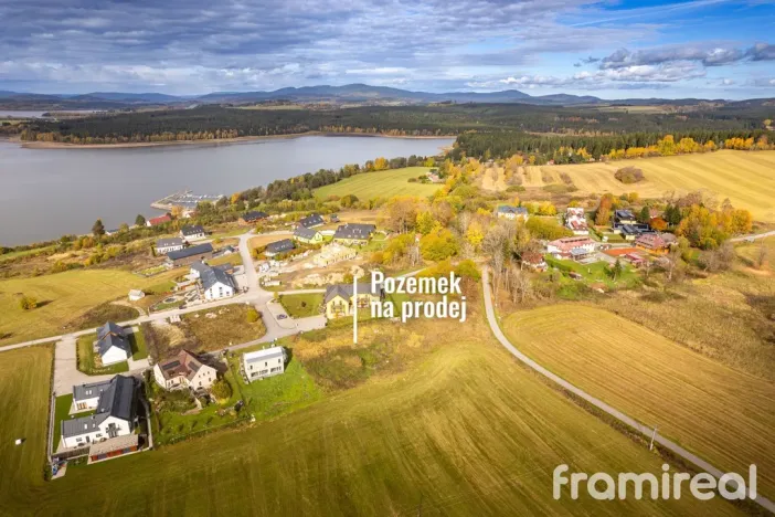 Prodej komerčního pozemku, Frymburk - Kovářov, 1696 m2