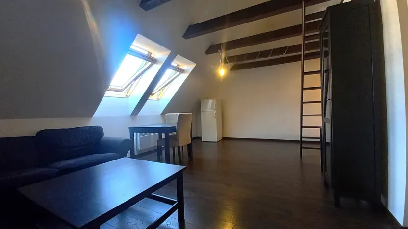 Prodej bytu 1+kk, Praha - Vysočany, Novovysočanská, 41 m2