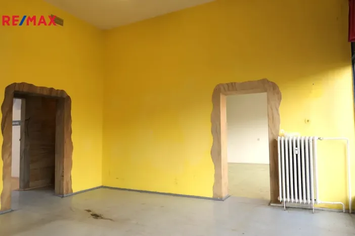 Prodej obchodního prostoru, Hradec Králové, M. D. Rettigové, 181 m2