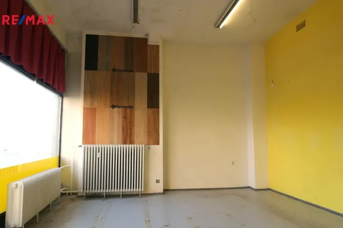 Prodej obchodního prostoru, Hradec Králové, M. D. Rettigové, 181 m2