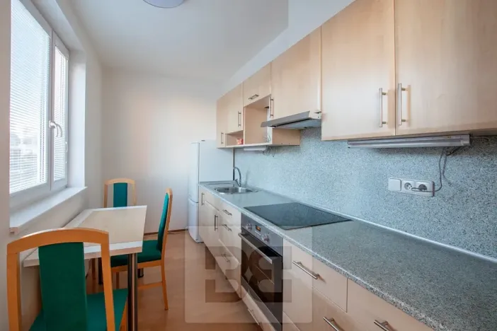 Pronájem bytu 2+kk, Praha - Troja, Hnězdenská, 52 m2
