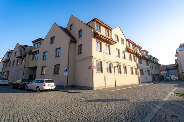 Prodej bytu 1+kk, Beroun, Náměstí Joachima Barranda, 42 m2