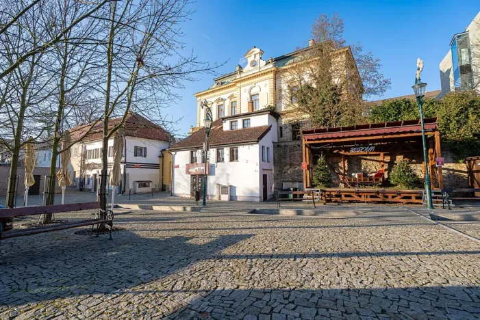 Prodej bytu 1+kk, Beroun, Náměstí Joachima Barranda, 42 m2