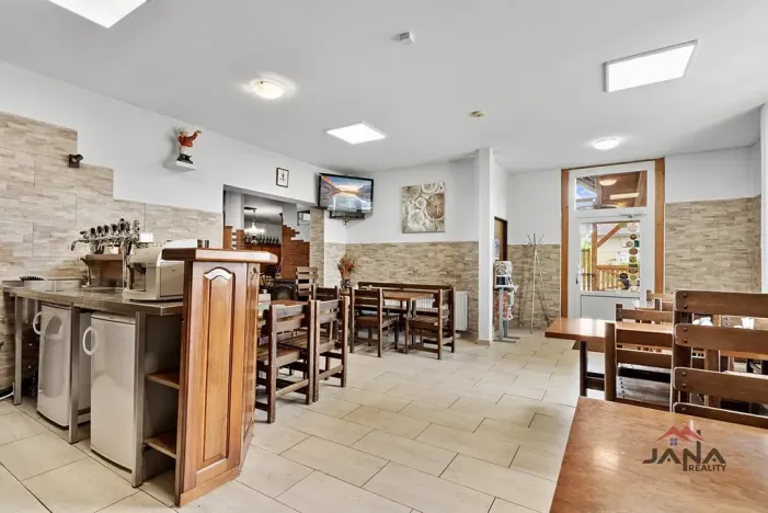 Prodej restaurace, Příšovice, 300 m2