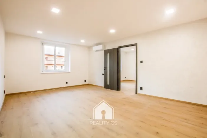 Prodej bytu 2+kk, Ústí nad Labem, Na Vlnovce, 52 m2