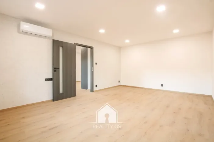 Prodej bytu 2+kk, Ústí nad Labem, Na Vlnovce, 52 m2