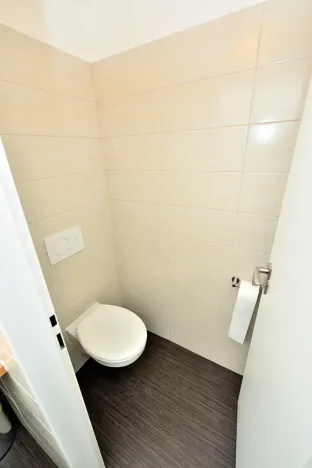 Pronájem kanceláře, Praha - Malá Chuchle, Zbraslavská, 87 m2