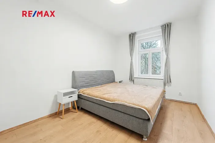 Pronájem bytu 2+1, Praha - Žižkov, Hartigova, 56 m2