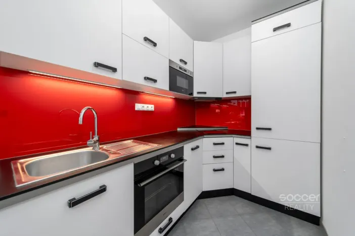 Prodej bytu 2+kk, Praha - Kyje, Farkašova, 48 m2