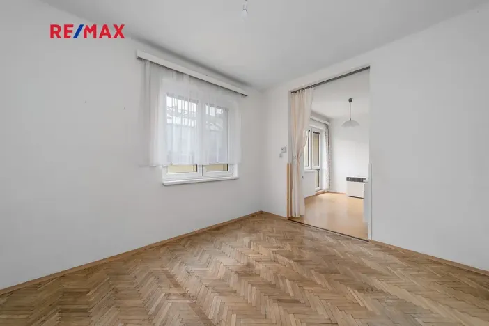 Pronájem bytu 1+kk, Praha - Libeň, Na kopečku, 33 m2