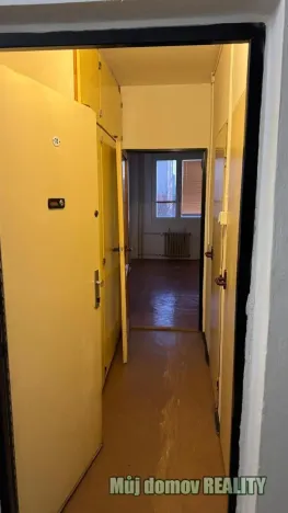 Pronájem bytu 1+kk, Praha - Braník, Vavřenova, 28 m2