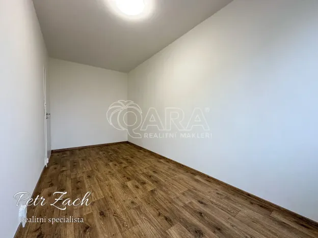 Pronájem bytu 2+1, Olomouc - Nové Sady, Družební, 45 m2