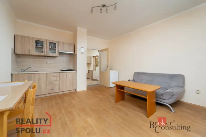 Pronájem bytu 2+kk, Jablonec nad Nisou, Skelná, 41 m2