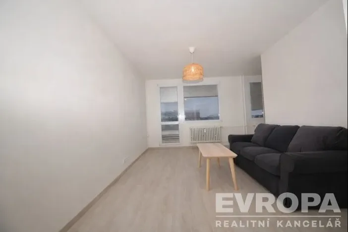 Pronájem bytu 1+kk, Praha - Střížkov, Jablonecká, 46 m2