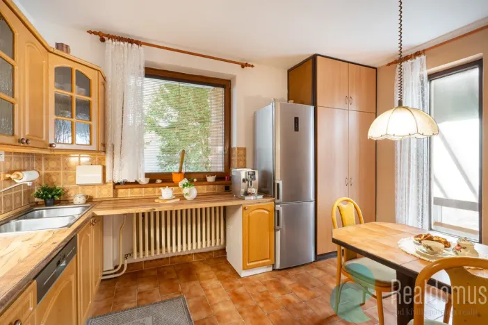 Prodej rodinného domu, Litvínovice, 235 m2