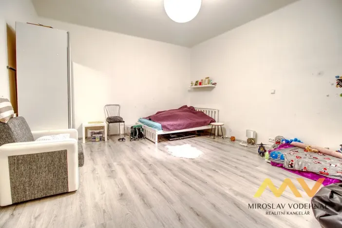 Pronájem bytu 2+1, Hradec Králové, Střelecká, 62 m2