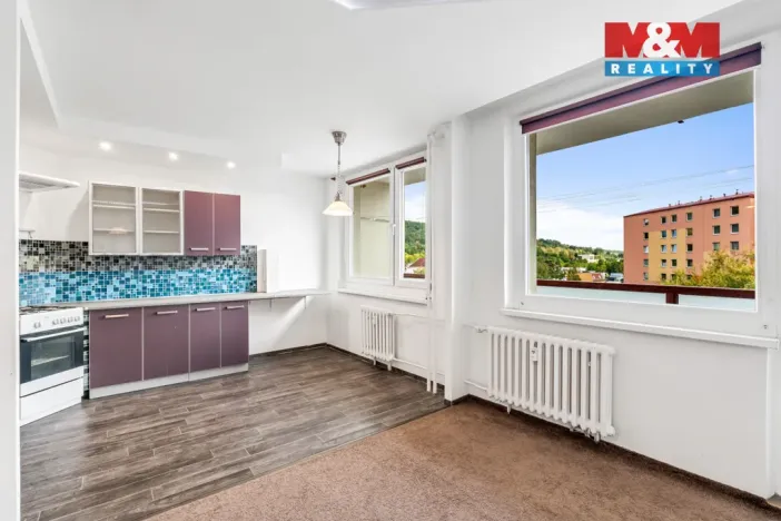 Prodej bytu 3+1, Teplice - Prosetice, Rovná, 67 m2