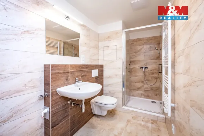 Pronájem bytu 1+kk, Praha, Fabiánové, 34 m2