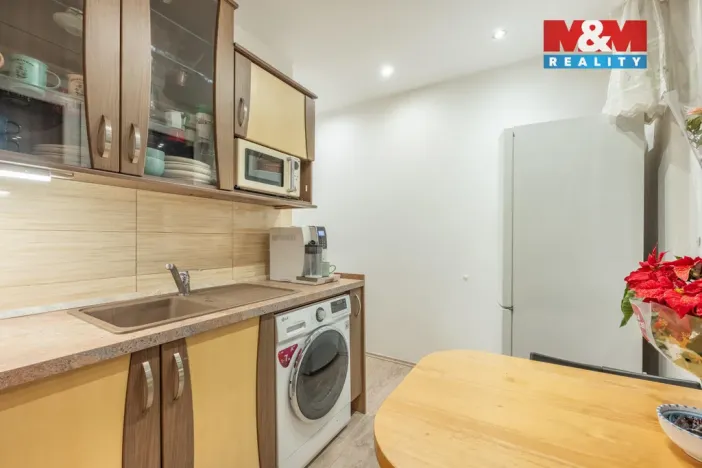 Prodej bytu 2+1, Kladno - Kročehlavy, Polská, 54 m2