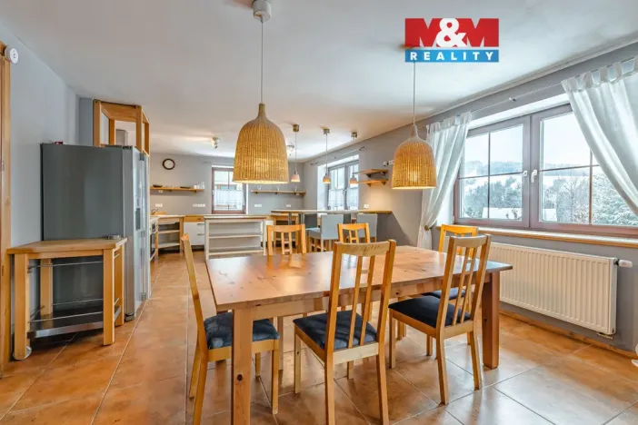 Prodej rodinného domu, Deštné v Orlických horách, 400 m2