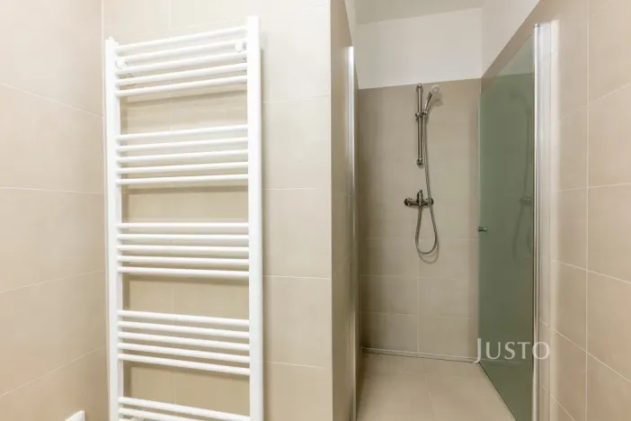 Pronájem bytu 2+kk, Staré Město, Hradišťská, 57 m2