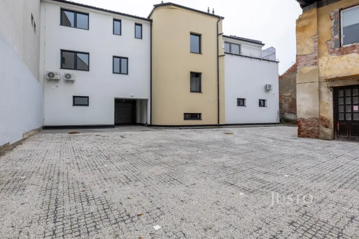 Pronájem bytu 3+kk, Staré Město, Hradišťská, 78 m2