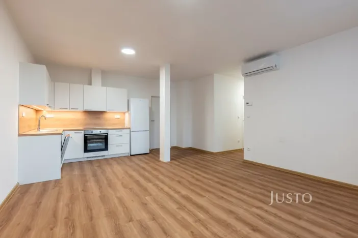 Pronájem bytu 3+kk, Staré Město, Hradišťská, 76 m2