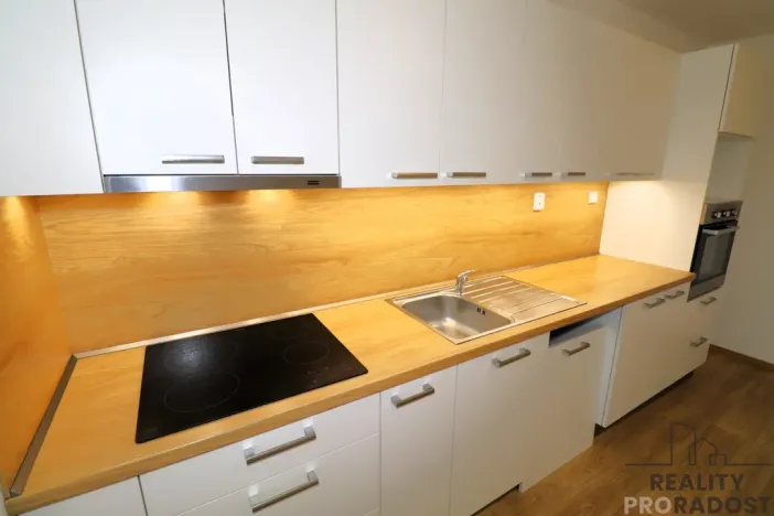 Pronájem bytu 3+1, Blažovice, Luční, 70 m2