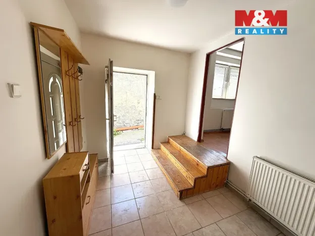 Prodej rodinného domu, Chožov, 120 m2