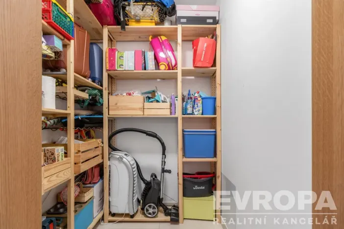 Prodej bytu 3+kk, Praha - Strašnice, Zvěřinova, 98 m2