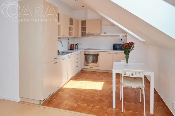 Pronájem bytu 2+kk, Beroun, Havlíčkova, 55 m2