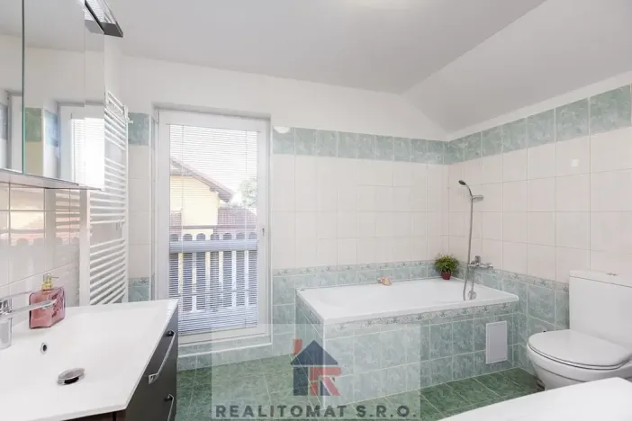 Prodej rodinného domu, Horoušany, Na Svahu, 133 m2