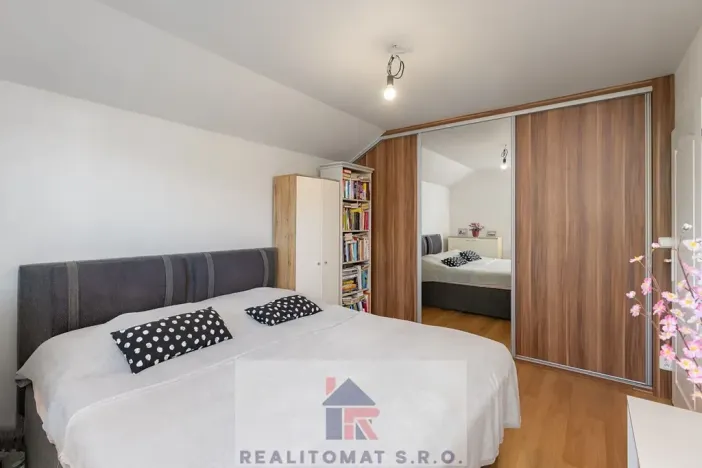 Prodej rodinného domu, Horoušany, Na Svahu, 133 m2