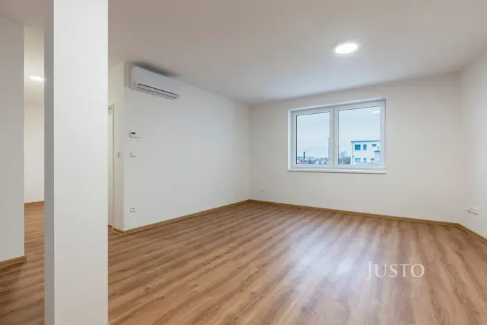 Pronájem bytu 3+kk, Staré Město, Hradišťská, 76 m2