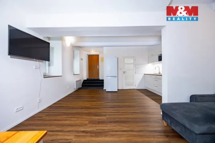 Prodej bytu 1+1, Jablonec nad Nisou, V Luzích, 45 m2