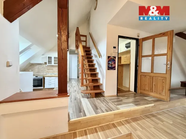 Pronájem bytu 3+kk, Rakovník - Rakovník II, Dukel. hrdinů, 94 m2