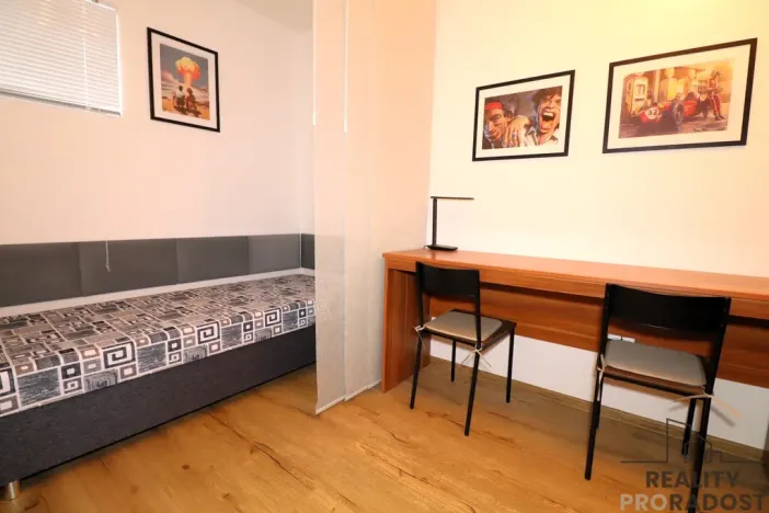 Pronájem bytu 1+kk, Brno - Řečkovice, Ladova, 28 m2