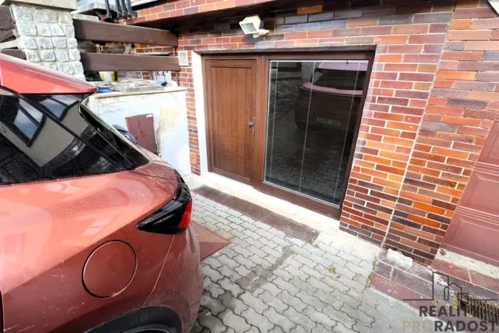 Pronájem bytu 1+kk, Brno - Řečkovice, Ladova, 28 m2