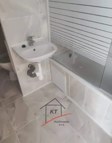 Pronájem bytu 2+kk, Krupka, Dukelských hrdinů, 40 m2