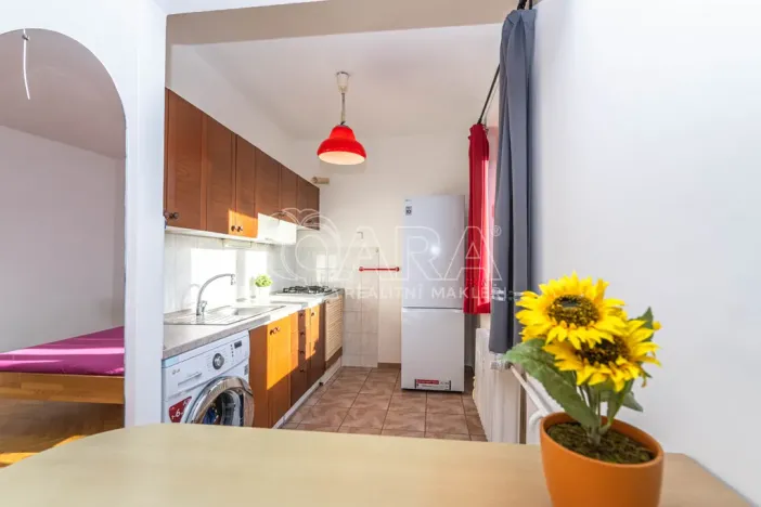 Pronájem bytu 1+1, Praha - Strašnice, U kombinátu, 30 m2