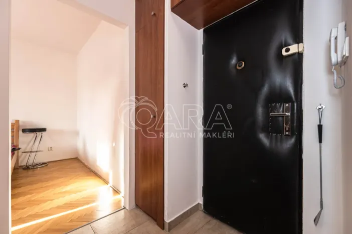 Pronájem bytu 1+1, Praha - Strašnice, U kombinátu, 30 m2