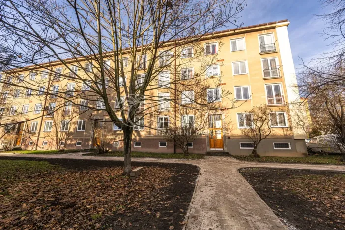 Pronájem bytu 1+1, Praha - Strašnice, U kombinátu, 30 m2